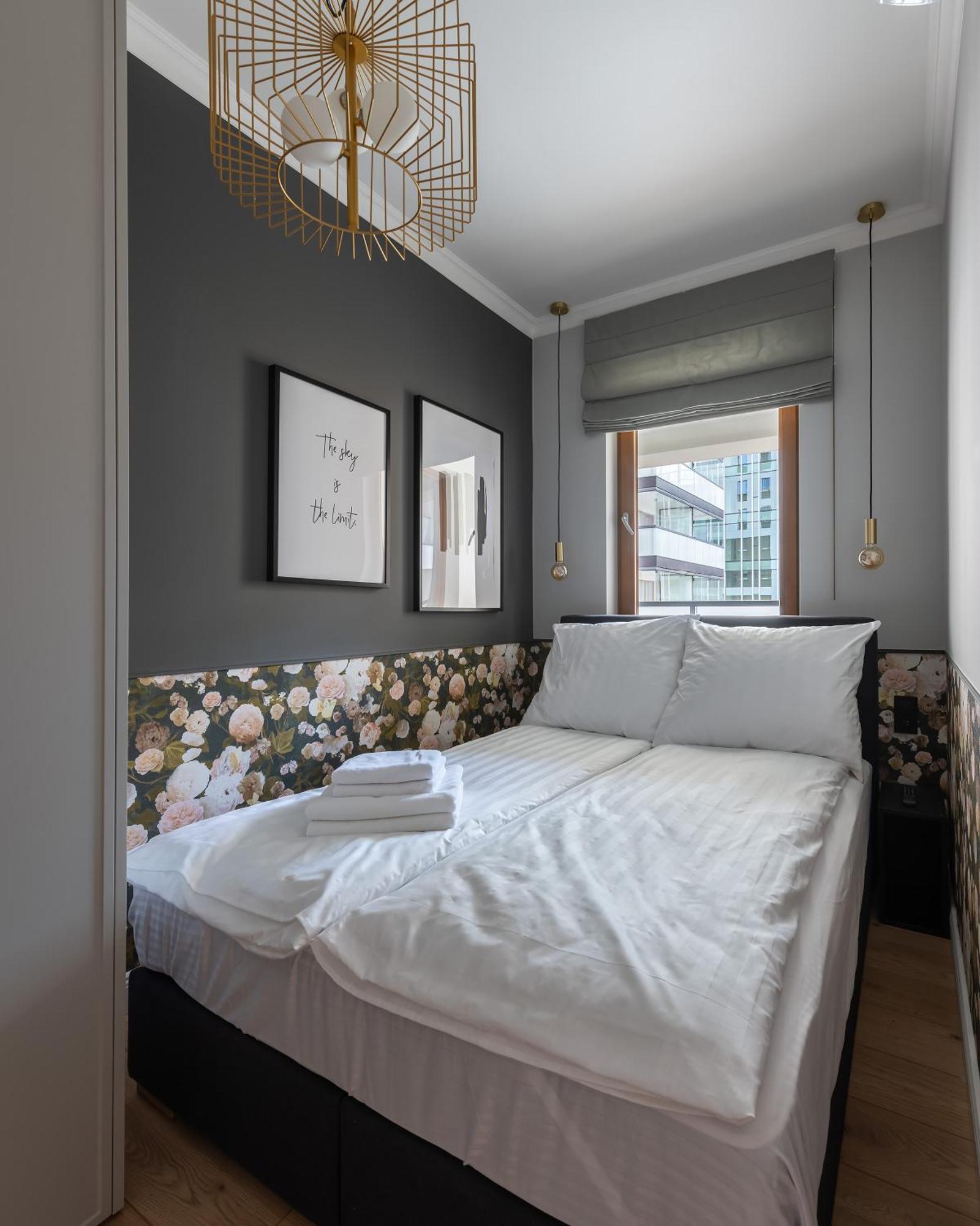 Yoursecondflat Grzybowska Metropoint Варшава Экстерьер фото